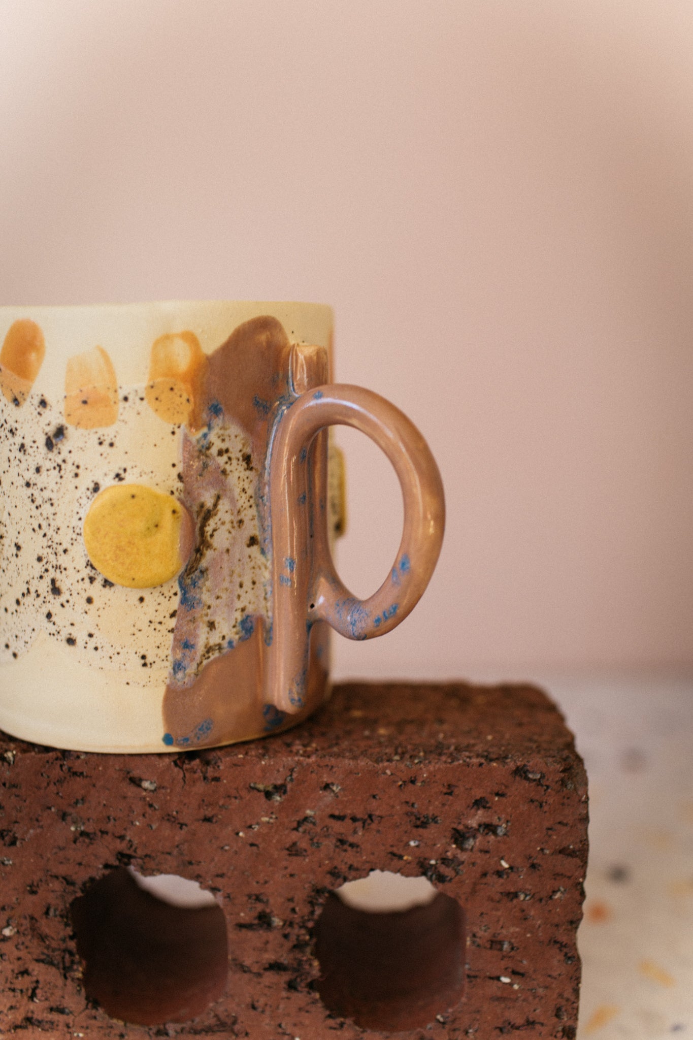 Circle Mug No. 01