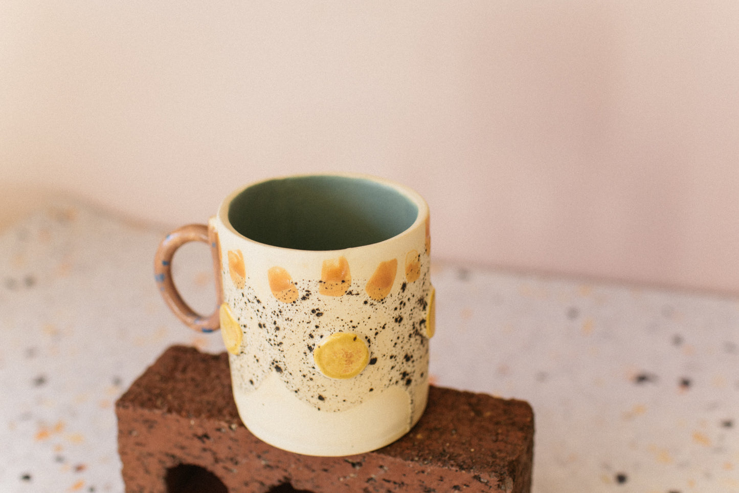 Circle Mug No. 01