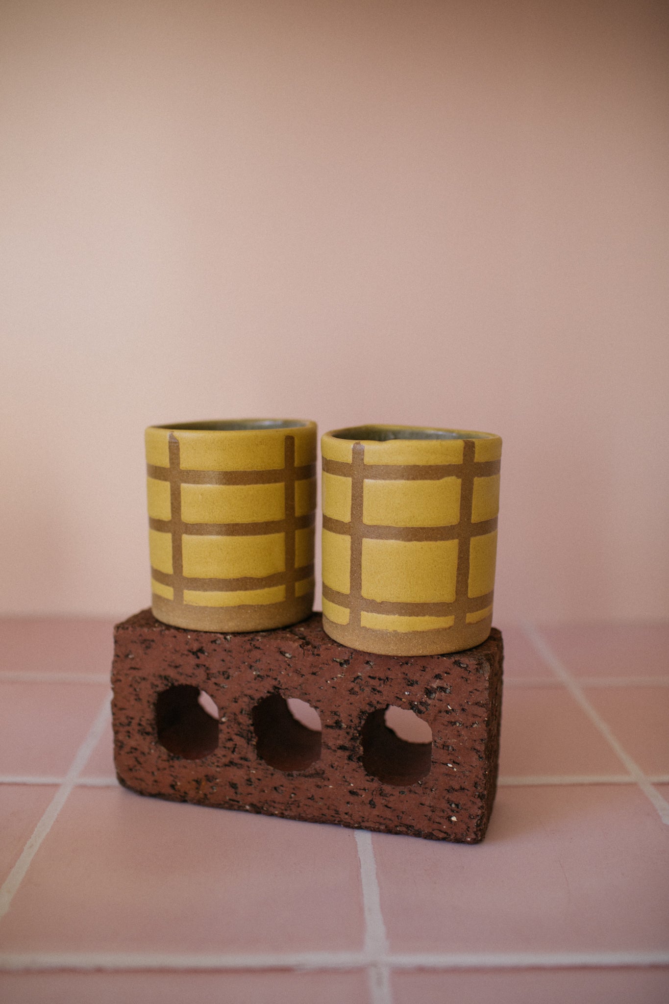 Grid Cup in Mustard