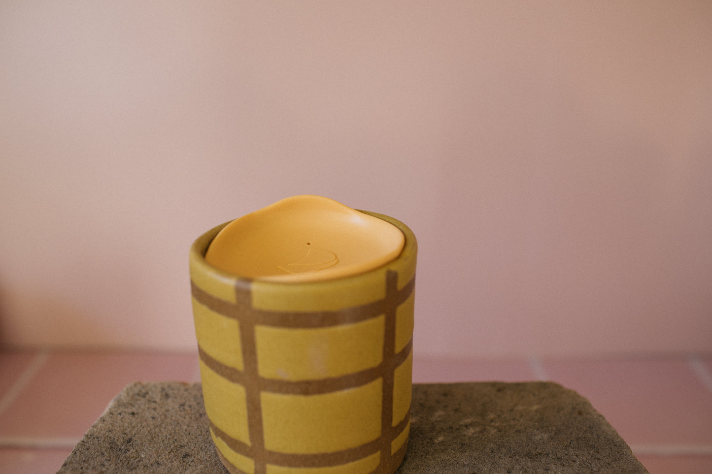 Grid Cup in Mustard